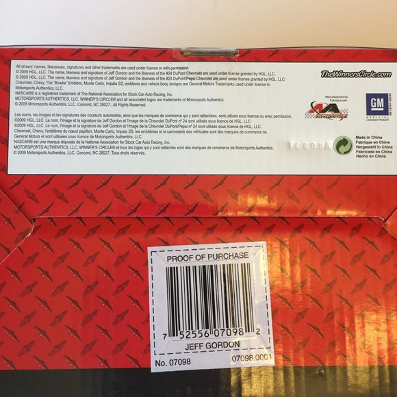 Winners Circle 1:24 NASCAR Jeff Gordon # 24 Chevy Impala SS Die-Cast Replica Car - Picture 4 of 4